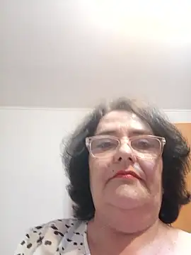 Snapshot of xMaryxAnne chatting on May 2026 06:02:01 PM xMaryxAnne online show from May 2026 06:02:01 PM