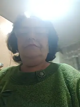 Snapshot of xMaryxAnne chatting on May 2026 12:19:02 AM xMaryxAnne online show from May 2026 12:19:02 AM