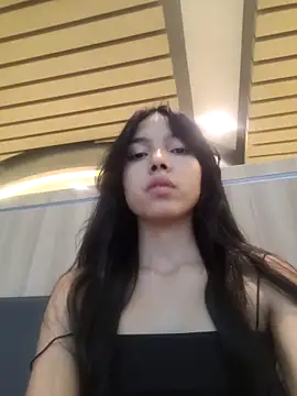 Snapshot of jadelaurent chatting on May 2026 11:02:02 PM jadelaurent online show from May 2026 11:02:02 PM