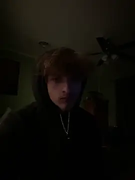 Snapshot of bennyhudson1 chatting on February 2026 01:42:02 AM bennyhudson1 online show from February 2026 01:42:02 AM