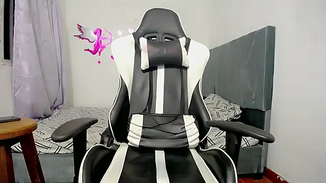 Tuporia6272 online show from March 2026 06:14:01 AM