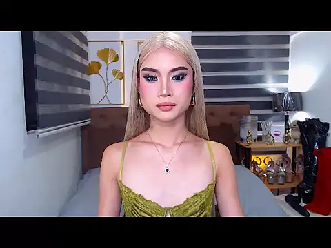 JuicyCockThea online show from June 2026 01:13:02 PM
