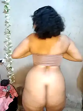 amandaa 21 online show from April 2026 03:42:01 AM