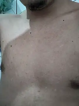 Snapshot of Rodri1k chatting on February 2026 07:08:01 PM Rodri1k online show from February 2026 07:08:01 PM