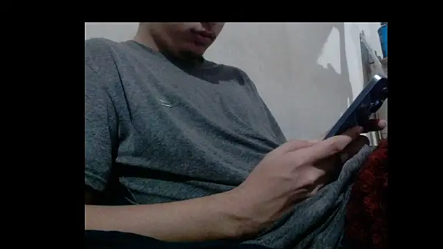 Snapshot of Rodri1k chatting on February 2026 03:35:02 AM Rodri1k online show from February 2026 03:35:02 AM