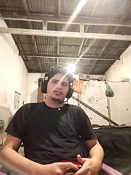 Snapshot of Rodri1k chatting on March 2026 03:21:01 AM Rodri1k online show from March 2026 03:21:01 AM