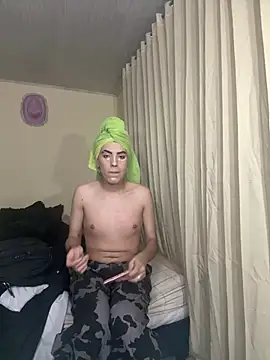 max femboy online show from February 2026 02:19:01 AM