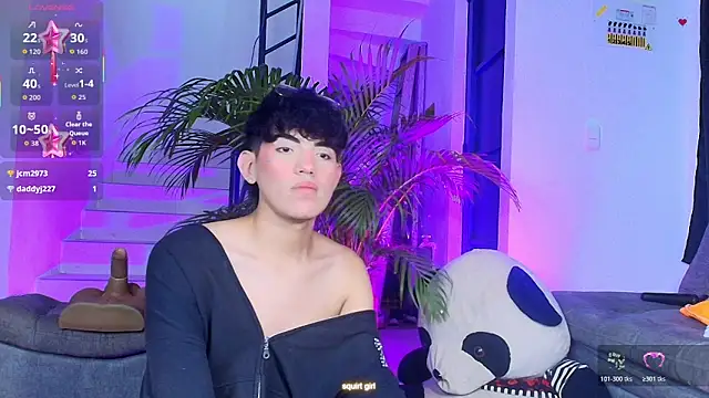 max femboy online show from May 2026 10:51:02 PM
