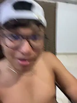 hcervant70 online show from February 2026 07:45:01 AM