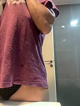 justinahallo online show from March 2026 04:18:01 AM