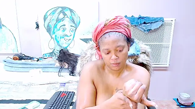 TyraHotxxx online show from April 2026 04:39:01 AM