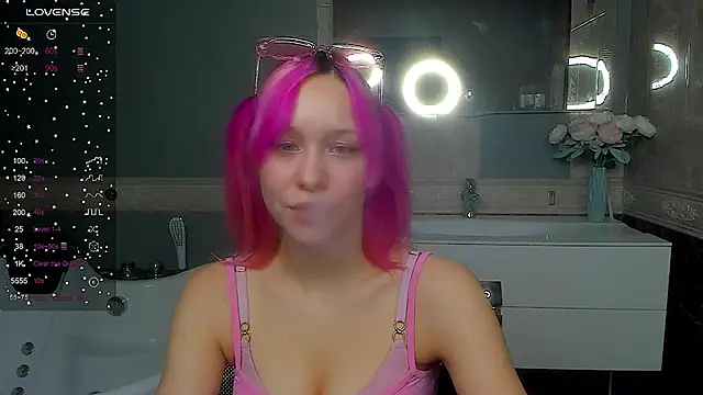 EmilyTrase online show from March 2026 03:45:02 AM