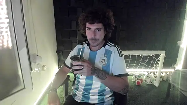 joaquin420 hot online show from June 2026 06:20:02 PM