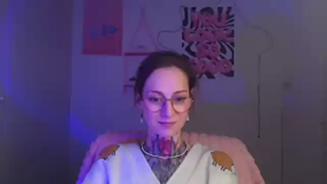 Esmi Winter online show from March 2026 06:19:02 AM