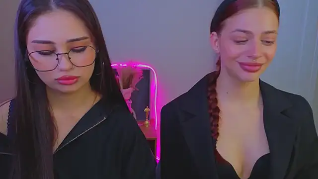 Sofia Plump online show from June 2026 10:38:02 AM