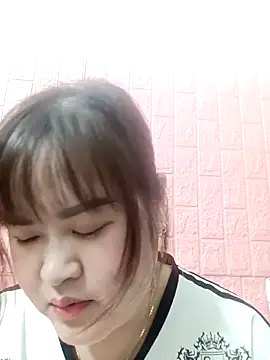 Kee-kimlee online show from February 2026 04:17:01 AM