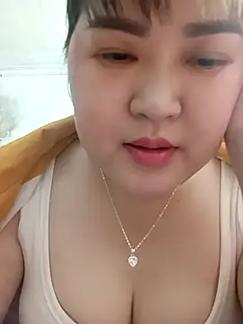 Kee-kimlee online show from March 2026 04:49:02 AM