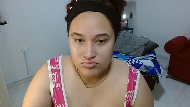 leilanewgirl online show from April 2026 12:42:02 PM