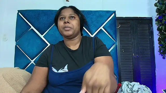 AlexaRousse4u online show from June 2026 11:13:02 PM