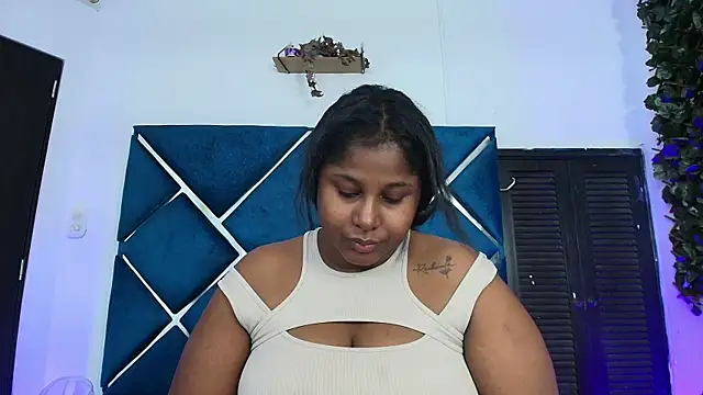 AlexaRousse4u online show from June 2026 11:42:01 PM