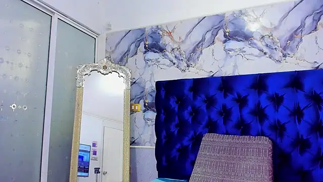 Snapshot of EBONY_SWEEET_ chatting on March 2026 03:36:01 AM EBONY SWEEET online show from March 2026 03:36:01 AM