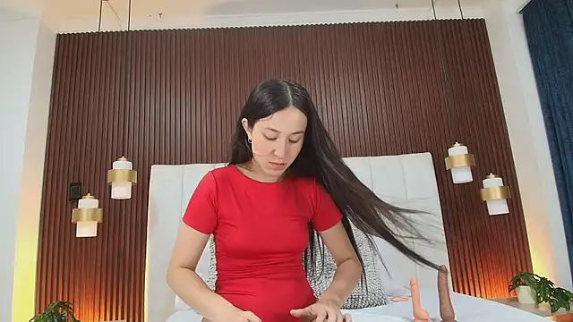 Snapshot of Brisa_Silva chatting on March 2026 12:00:01 PM Brisa Silva online show from March 2026 12:00:01 PM