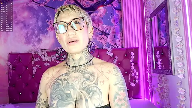 Everlyn sexx online show from May 2026 12:57:02 PM