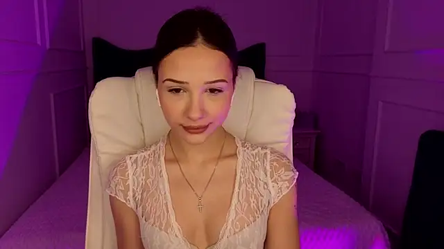 baby brunettee  online show from March 2026 03:15:01 PM