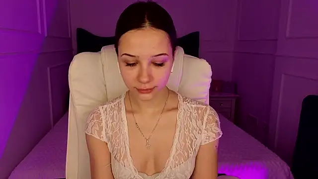 baby brunettee  online show from March 2026 08:07:01 AM