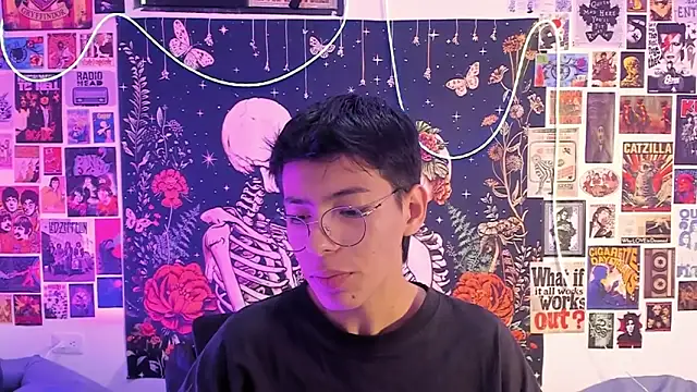 alextop  online show from February 2026 06:15:01 PM