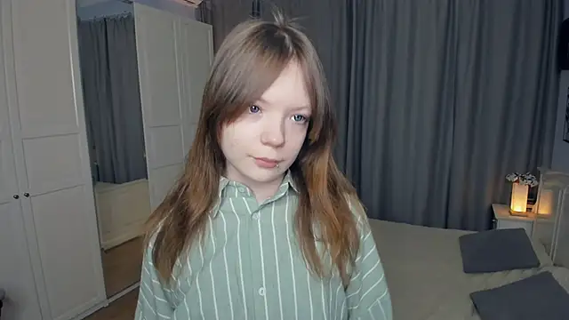 LavenderMitten online show from February 2026 05:05:02 AM