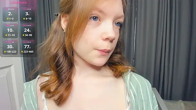 LavenderMitten online show from June 2026 05:42:02 AM