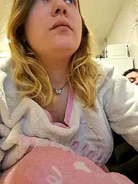 Snapshot of Dulcexpecado chatting on March 2026 02:06:02 AM Dulcexpecado online show from March 2026 02:06:02 AM