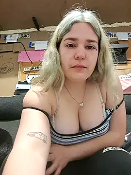 Dulcexpecado online show from April 2026 02:15:02 PM