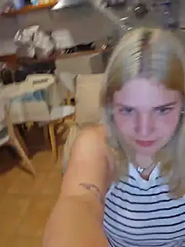 Dulcexpecado online show from May 2026 08:39:01 PM
