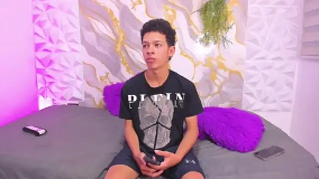 xqueen of pleasurex online show from March 2026 11:15:02 AM