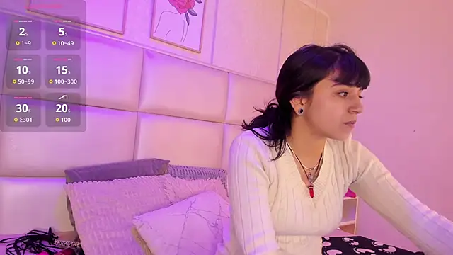 Xara u online show from April 2026 09:05:01 PM
