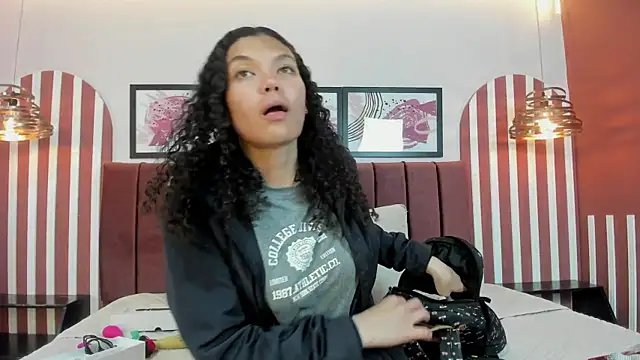 candice johnss online show from March 2026 04:02:01 PM