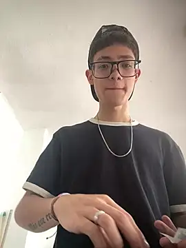 Snapshot of Santi_Princex chatting on February 2026 03:38:02 PM Santi Princex online show from February 2026 03:38:02 PM