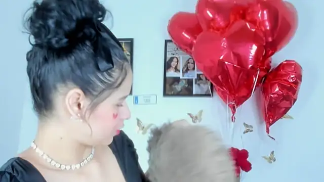 Snapshot of catalina_santana4 chatting on March 2026 04:31:01 AM catalina santana4 online show from March 2026 04:31:01 AM