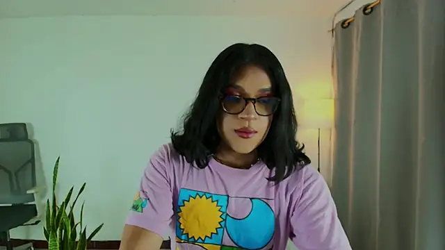succubus Vitta online show from May 2026 11:00:02 PM