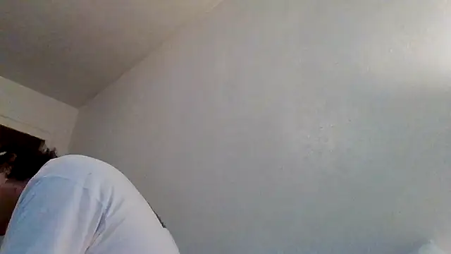 Tallhungandcloudy online show from February 2026 09:48:02 PM