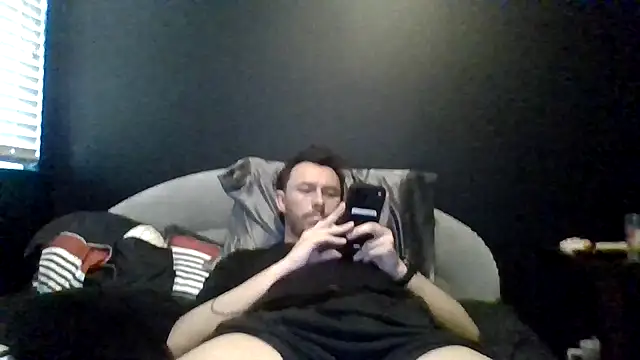 Tallhungandcloudy online show from May 2026 09:33:02 PM