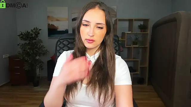 Effy Royse online show from June 2026 05:39:02 AM
