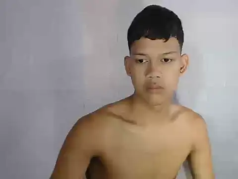 UrAsian Turjak online show from April 2026 12:13:01 AM