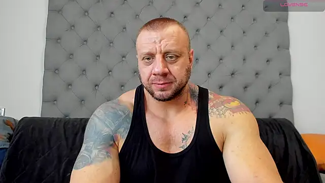 Snapshot of Samson_Legend chatting on December 2025 10:30:01 AM Samson Legend online show from December 2025 10:30:01 AM