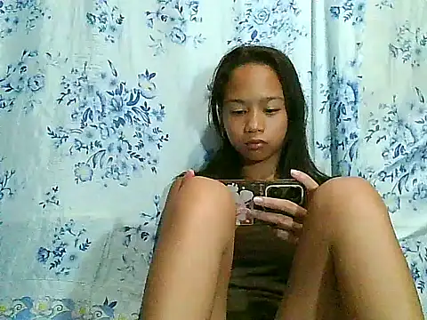 Asianpinay Skinny1818 online show from April 2026 10:37:01 PM