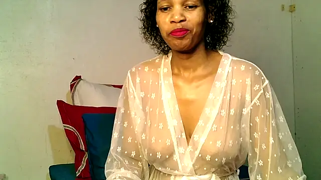 Snapshot of Mabelle_Eveline chatting on April 2026 05:30:01 PM Mabelle Eveline online show from April 2026 05:30:01 PM