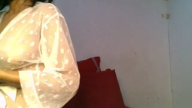 Snapshot of Mabelle_Eveline chatting on May 2026 07:24:02 AM Mabelle Eveline online show from May 2026 07:24:02 AM