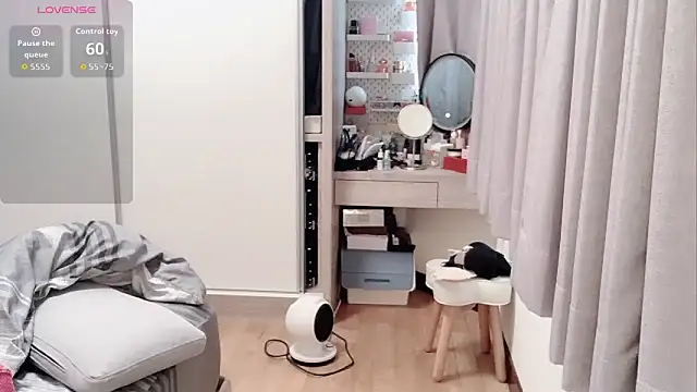 tw yaya520 online show from March 2026 02:16:01 AM